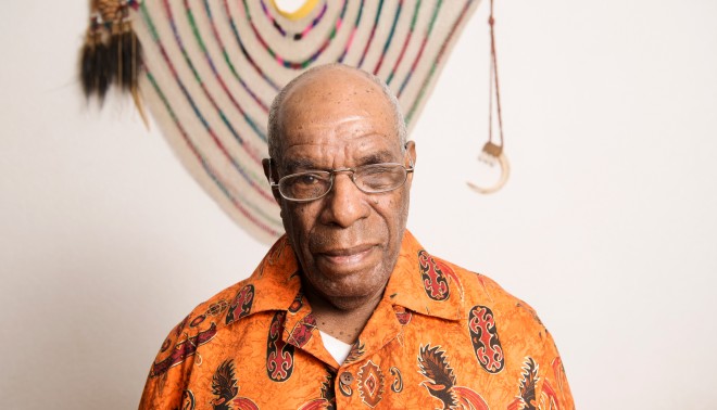Gerardus Thommey, thuis in zijn woning in Den Haag. Foto: Thomas Donker (voor De Correspondent)