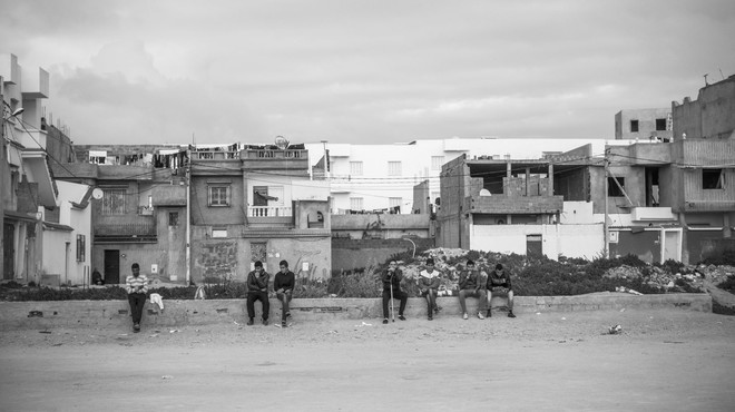 Douar Hicher is een van de armste buitenwijken van Tunis. Veel van de jonge Syriëgangers verdwijnen uit deze wijk. Foto: Sebastian Liste / NOOR voor The New Yorker