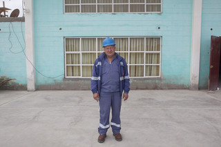 Celedonio Orihuela (62), mecanicien in de ijzermijn van Marcona. Foto: Rochi Leon (voor De Correspondent)