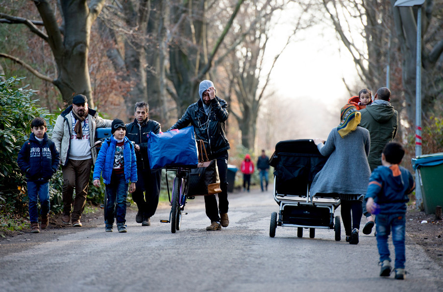 Vluchtelingen in het tentenkamp Heumensoord, een tijdelijke opvang van het COA in Nijmegen. Foto: Robin Utrecht / HH